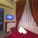 Tako - Hotel *